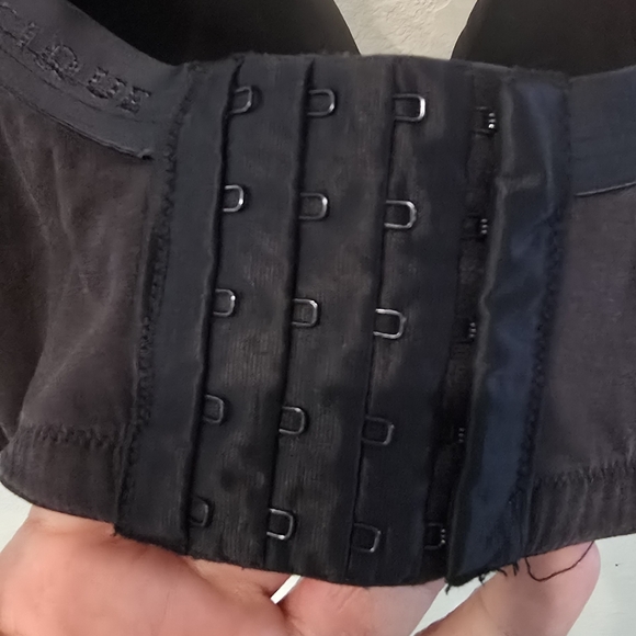 Cacique Black Underwire Bra - Picture 2 of 3